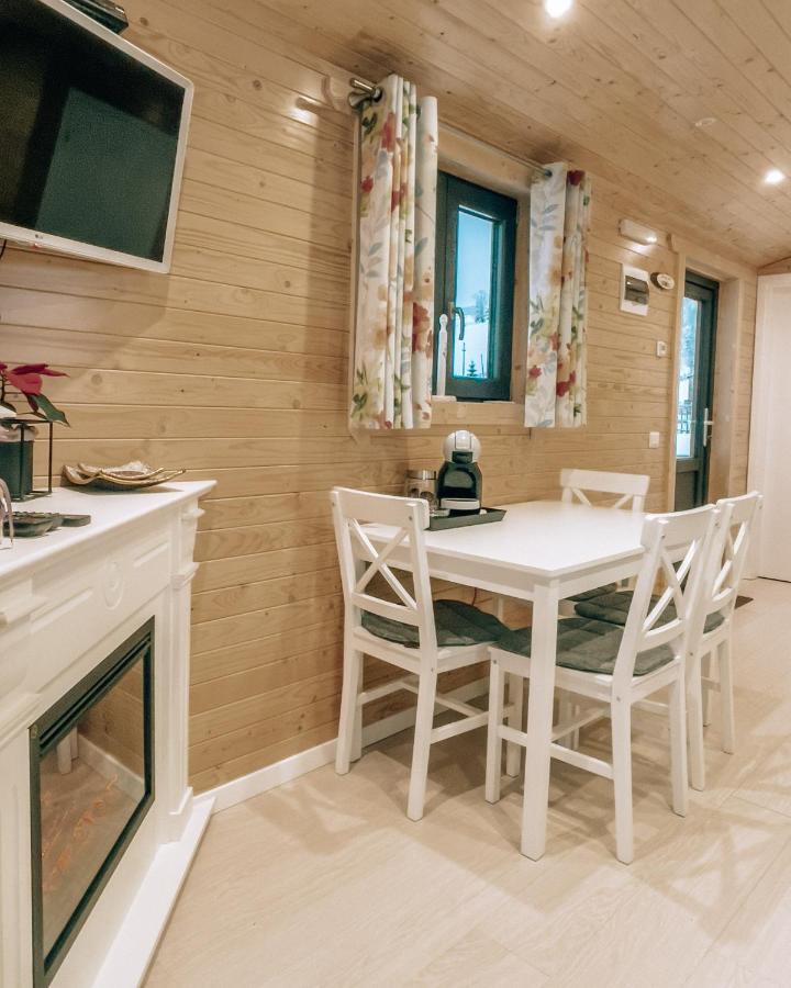 La Casuta Din Ciocanesti Exclusive ภายนอก รูปภาพ